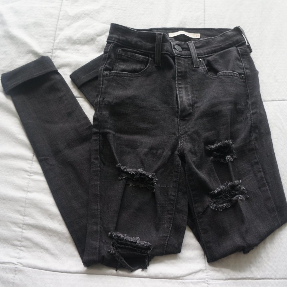 Levi's || Black Mile High Super Skinny Jeans (Size: 24)
